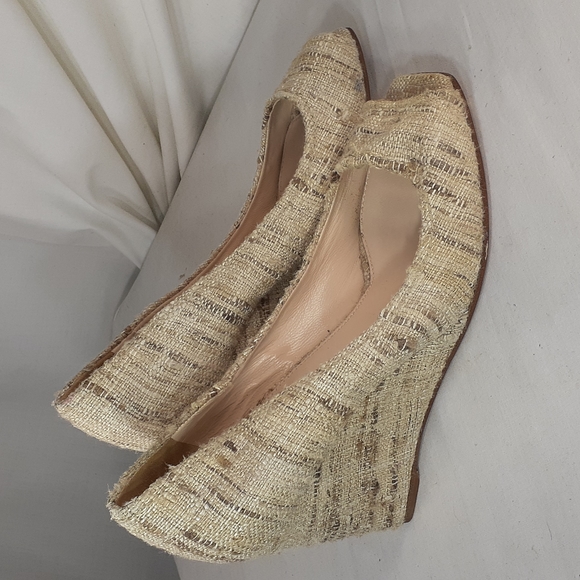 Prada cream and brown Tweed open toe wedge heels size 35.5 size 5.5 - Picture 6 of 9